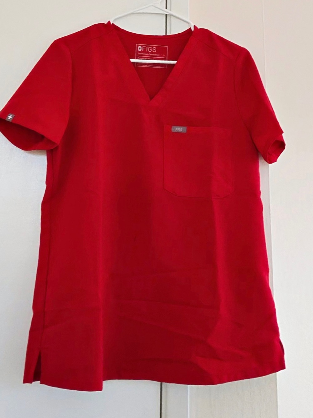 FIGS womens Red V-Neck Scrub Top